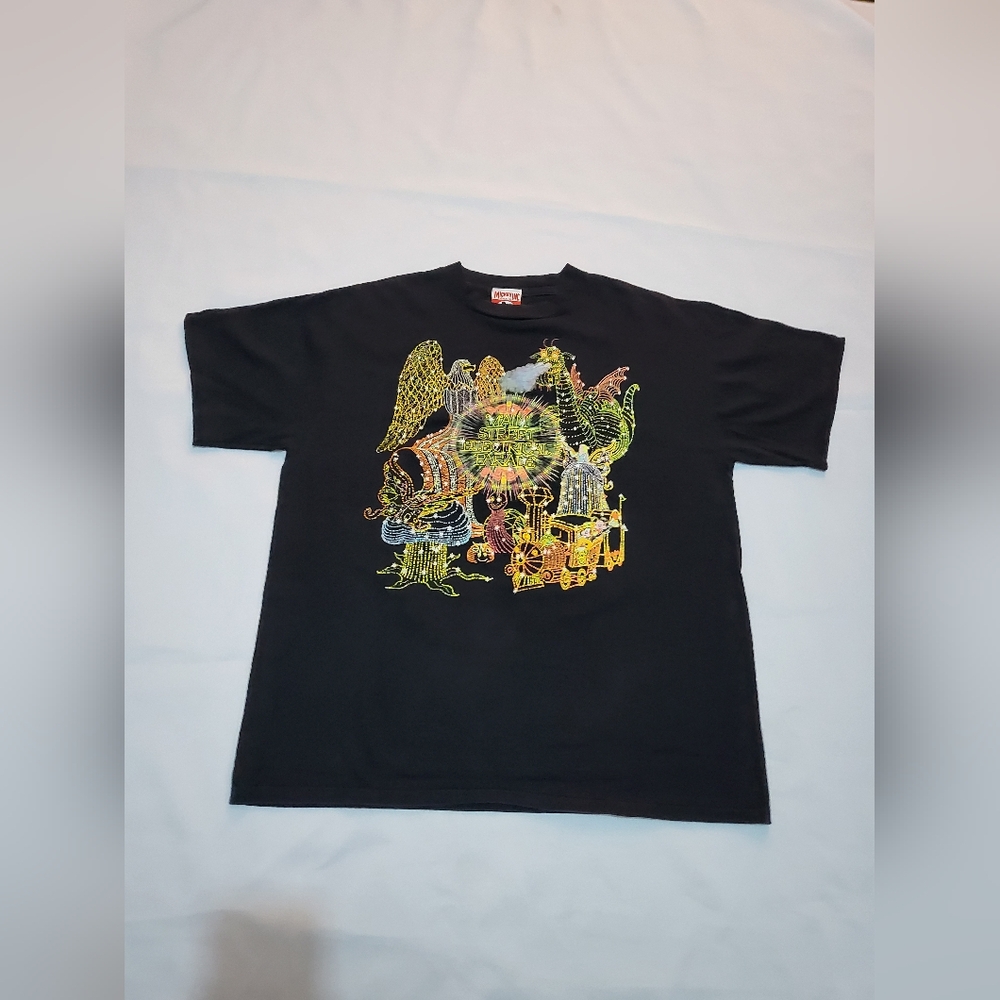Shirt Vintage Since 1,928  Black and Yellow Short Sleeve Tee with Graphic Design